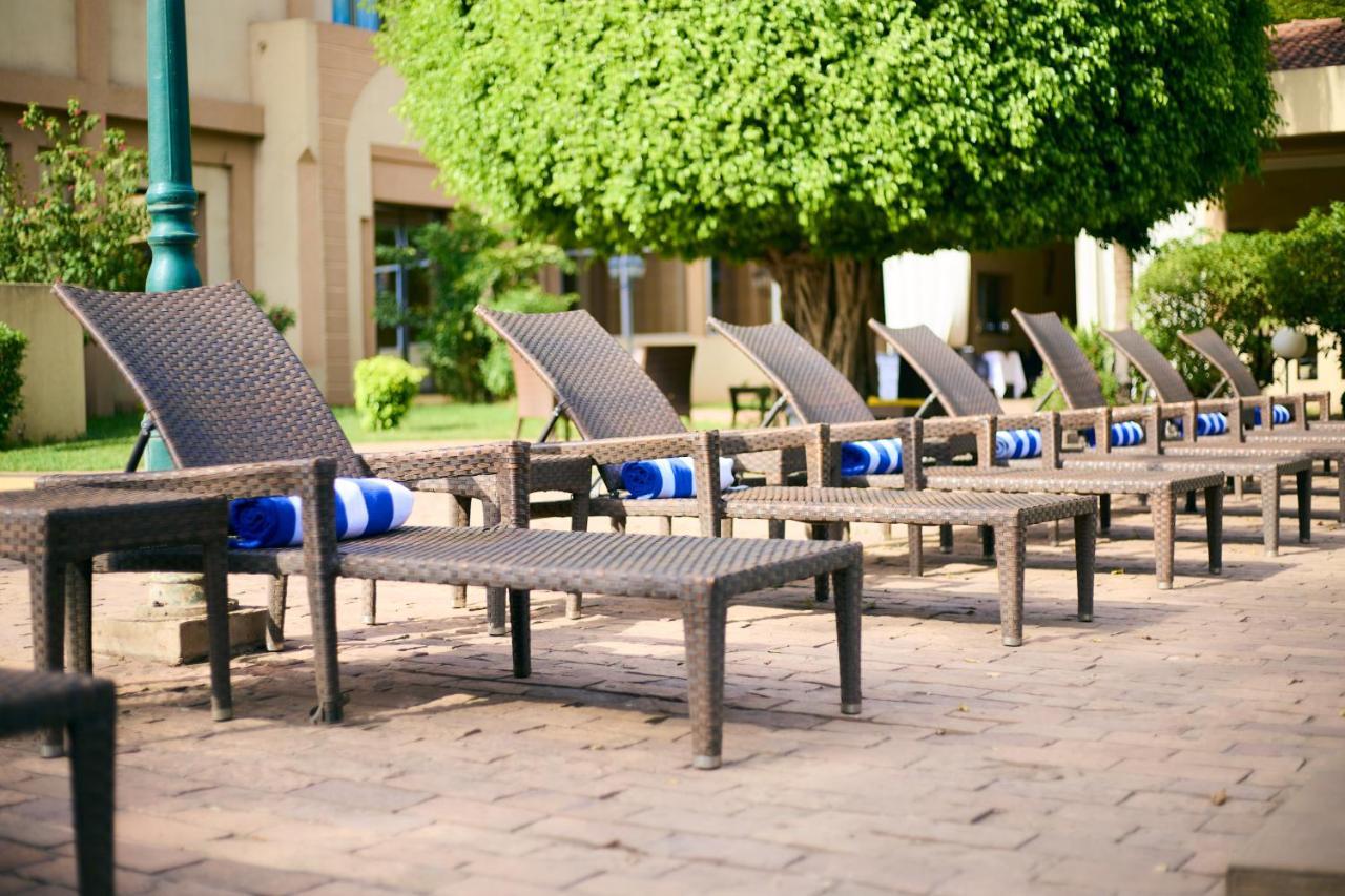 Dunia Hotel Bamako Centre 外观 照片