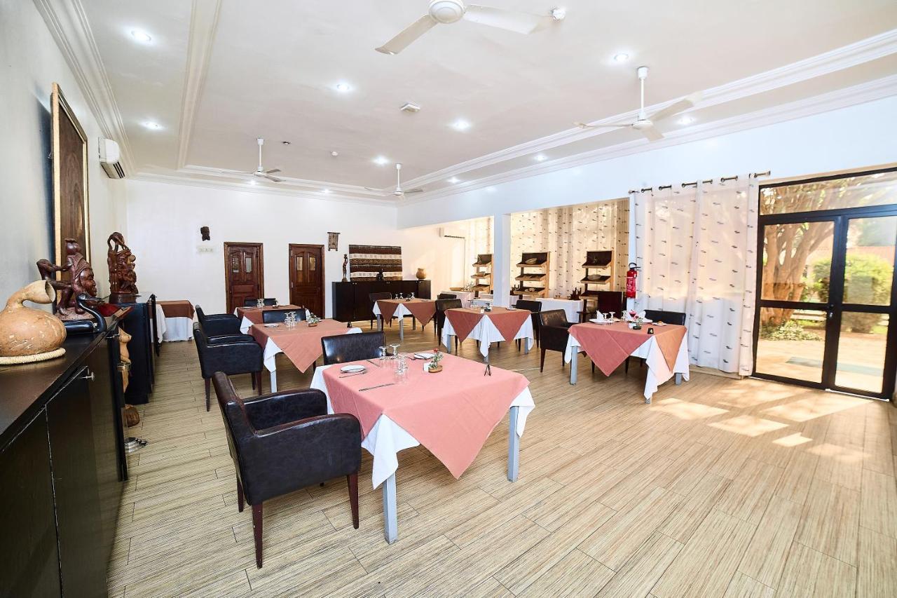 Dunia Hotel Bamako Centre 外观 照片