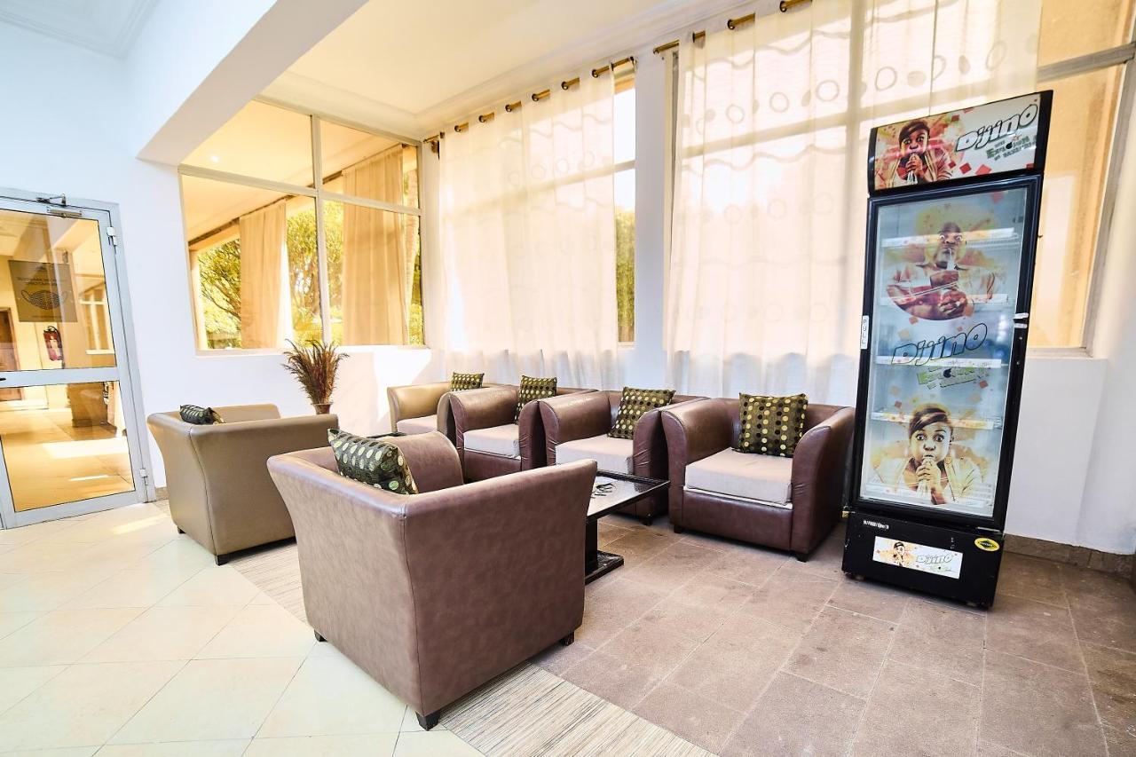 Dunia Hotel Bamako Centre 外观 照片
